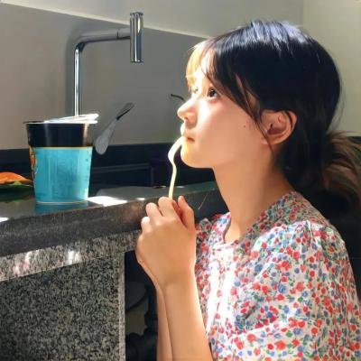 弄假成真